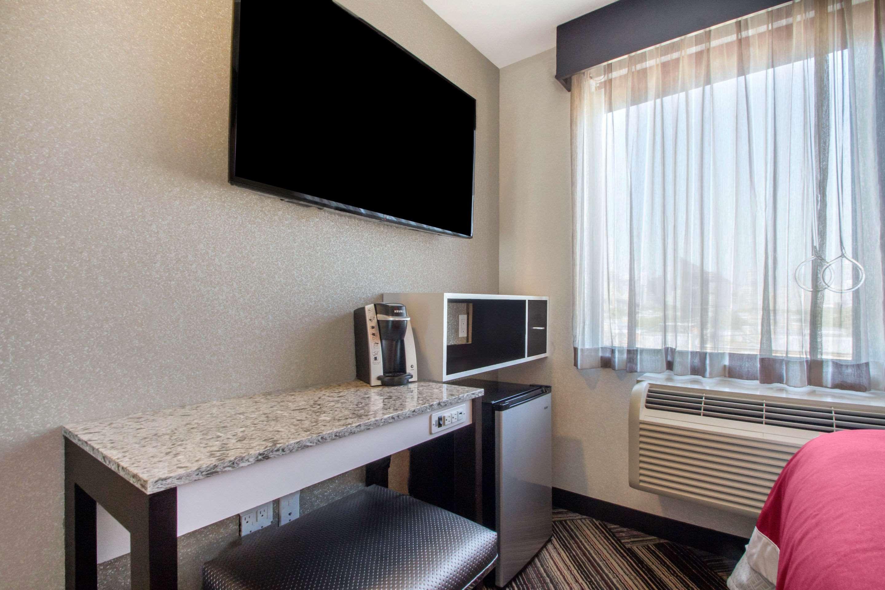 The Vue Hotel, Ascend Hotel Collection ニューヨーク エクステリア 写真